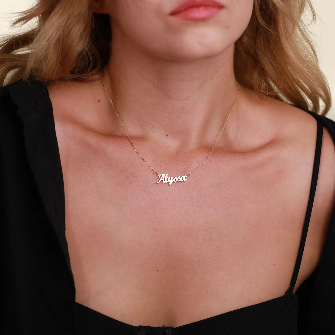 Dainty Nameplate Necklace - Image 4